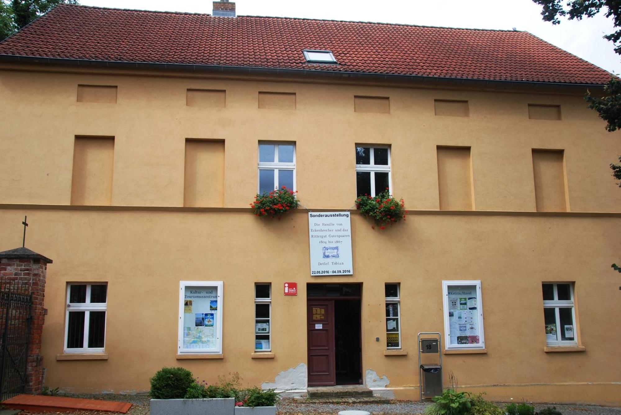 Ferienwohnung "Alte Fischerei" Ketzin Exterior photo